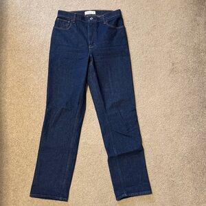 Abercrombie & Fitch 90’s Straight Ultra High Rise Dark Blue size 28 Long